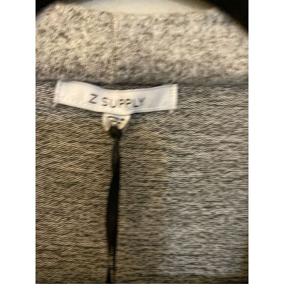 Z supply NWT gray soft, sleeveless sweater, dress, size medium  - Picture 7 of 7